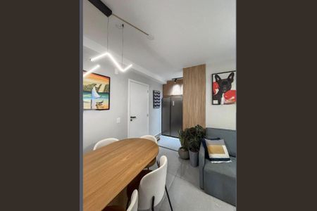 Foto 03 de apartamento para alugar com 2 quartos, 58m² em Aclimação, São Paulo