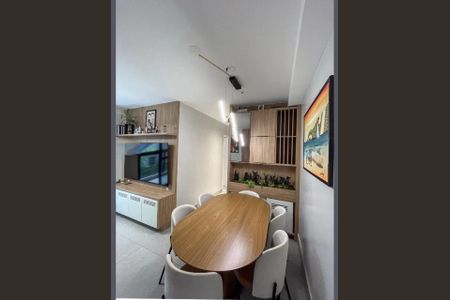 Foto 01 de apartamento para alugar com 2 quartos, 58m² em Aclimação, São Paulo