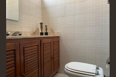 Apartamento à venda com 260m², 6 quartos e 2 vagas