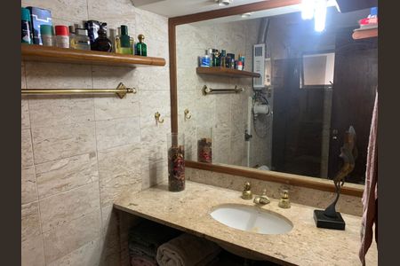 Apartamento à venda com 260m², 6 quartos e 2 vagas