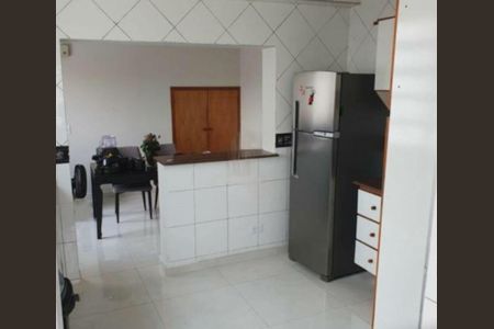 Casa de condomínio à venda com 241m², 3 quartos e 2 vagas