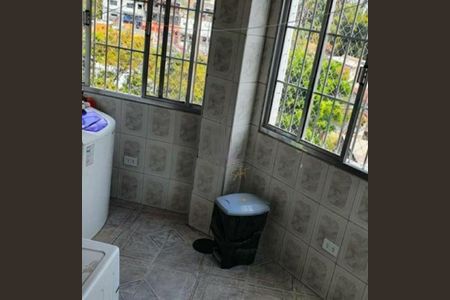 Casa de condomínio à venda com 241m², 3 quartos e 2 vagas