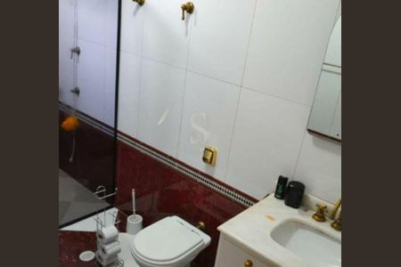 Casa de condomínio à venda com 241m², 3 quartos e 2 vagas