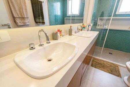 Apartamento à venda com 243m², 3 quartos e 3 vagasFoto 56