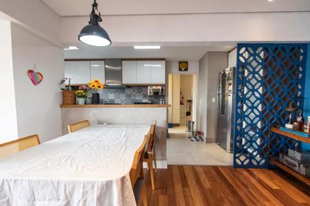 Apartamento à venda com 243m², 3 quartos e 3 vagasFoto 02
