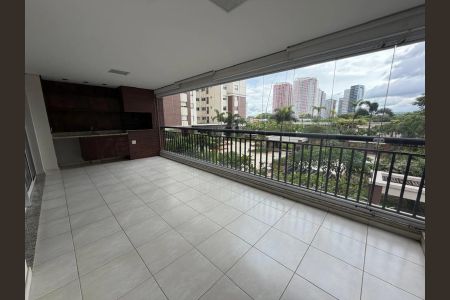 Apartamento à venda com 170m², 4 quartos e 2 vagasFoto 02