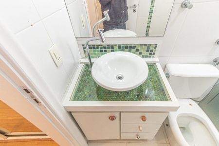Apartamento à venda com 135m², 3 quartos e 2 vagas Apartamento à venda com 135m², 3 quartos e 2 vagasBanheiro da Suíte 1