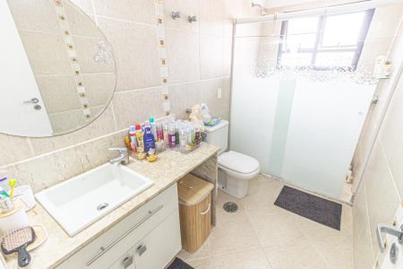 Apartamento à venda com 135m², 3 quartos e 2 vagas Apartamento à venda com 135m², 3 quartos e 2 vagasBanheiro da Suíte 3