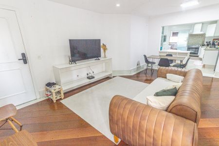 Sala de apartamento para alugar com 3 quartos, 135m² em Vila Regente Feijó, São Paulo