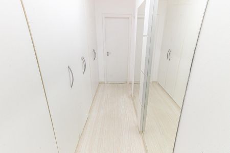 Apartamento à venda com 135m², 3 quartos e 2 vagas Apartamento à venda com 135m², 3 quartos e 2 vagasCloset da Suíte 3