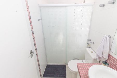 Apartamento à venda com 135m², 3 quartos e 2 vagas Apartamento à venda com 135m², 3 quartos e 2 vagasBanheiro da Suíte 2