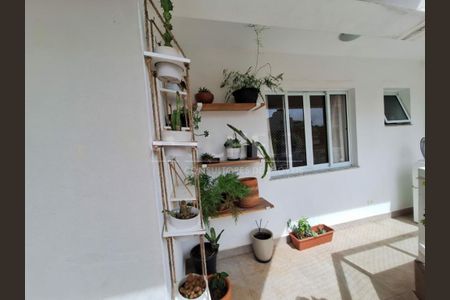 Apartamento à venda com 184m², 2 quartos e 1 vaga