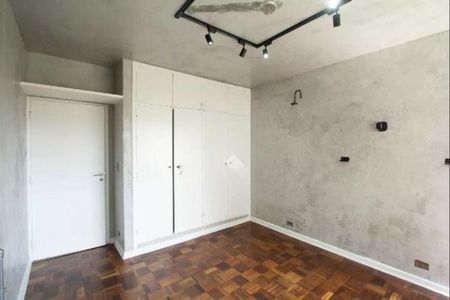 Apartamento à venda com 77m², 2 quartos e 1 vaga