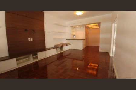 Apartamento à venda com 290m², 8 quartos e 1 vaga