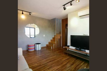 Apartamento à venda com 2 quartos, 104m² em Vila Ipojuca, São Paulo