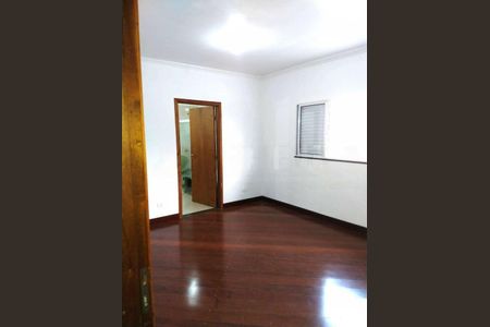 Casa à venda com 3 quartos, 300m² em Campo Belo, São Paulo
