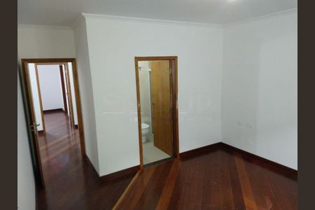 Casa à venda com 3 quartos, 300m² em Campo Belo, São Paulo