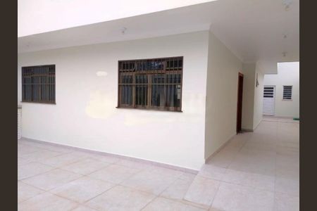 Casa à venda com 3 quartos, 300m² em Campo Belo, São Paulo