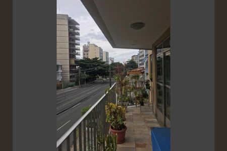 Apartamento à venda com 150m², 3 quartos e 1 vaga