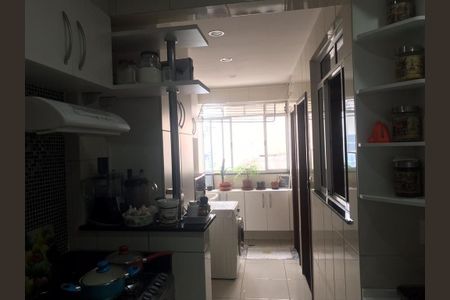 Apartamento à venda com 150m², 3 quartos e 1 vaga