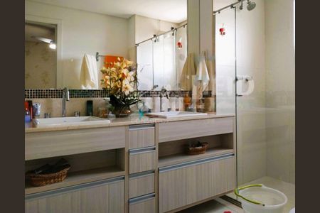 Apartamento à venda com 193m², 4 quartos e 3 vagas