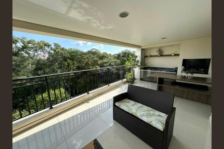 Apartamento à venda com 193m², 4 quartos e 3 vagas