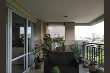 Apartamento à venda com 193m², 4 quartos e 3 vagas