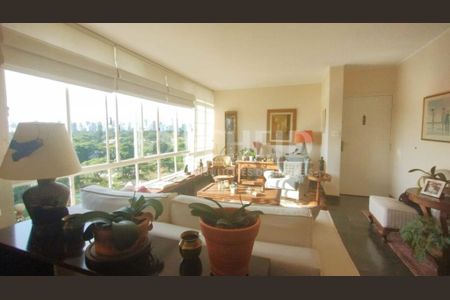 Apartamento à venda com 106m², 2 quartos e 1 vaga