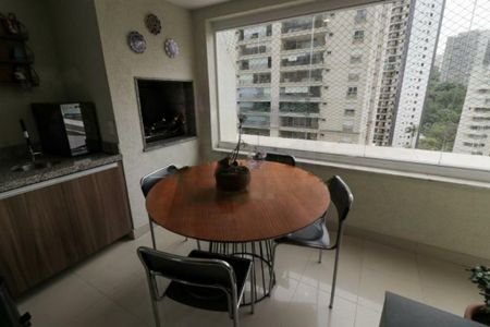 Apartamento à venda com 4 quartos, 248m² em Vila Suzana, São Paulo