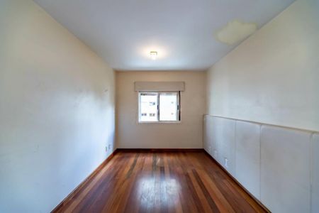 Apartamento à venda com 130m², 3 quartos e 3 vagas