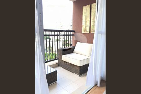 Apartamento à venda com 2 quartos, 65m² em Vila Olímpia, São Paulo