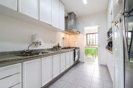 Apartamento à venda com 232m², 3 quartos e 3 vagas