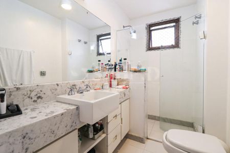 Apartamento à venda com 232m², 3 quartos e 3 vagas