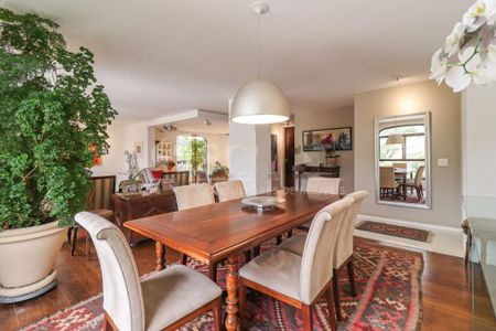 Apartamento à venda com 3 quartos, 232m² em Vila Morumbi, São Paulo