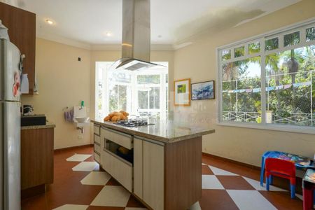 Casa à venda com 850m², 5 quartos e 10 vagas