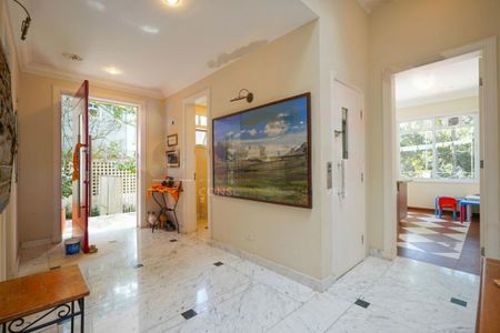 Casa à venda com 5 quartos, 850m² em Chácara Flora, São Paulo