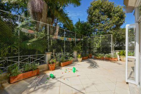 Casa à venda com 850m², 5 quartos e 10 vagas