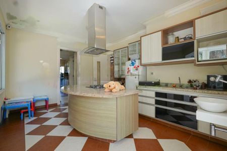 Casa à venda com 850m², 5 quartos e 10 vagas