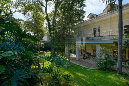 Casa à venda com 850m², 5 quartos e 10 vagas