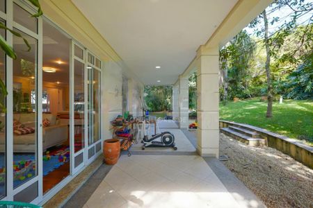 Casa à venda com 850m², 5 quartos e 10 vagas