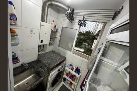 Apartamento à venda com 64m², 2 quartos e 1 vaga