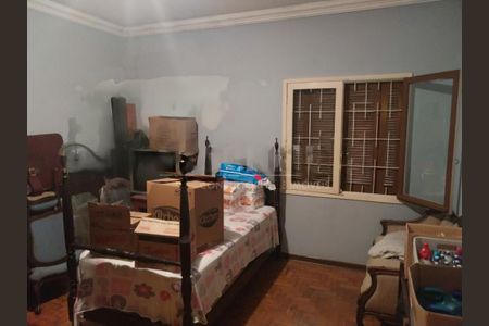 Casa à venda com 238m², 3 quartos e 3 vagas