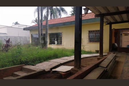 Casa à venda com 238m², 3 quartos e 3 vagas