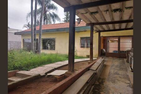 Casa à venda com 238m², 3 quartos e 3 vagas