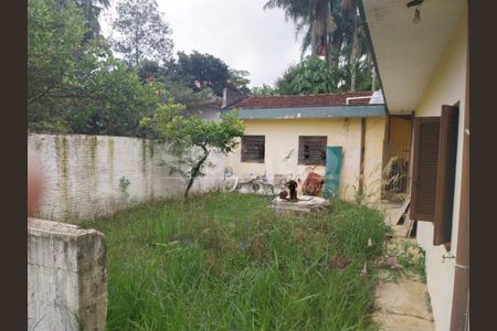 Casa à venda com 238m², 3 quartos e 3 vagas