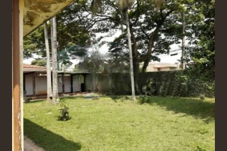 Casa à venda com 238m², 3 quartos e 3 vagas