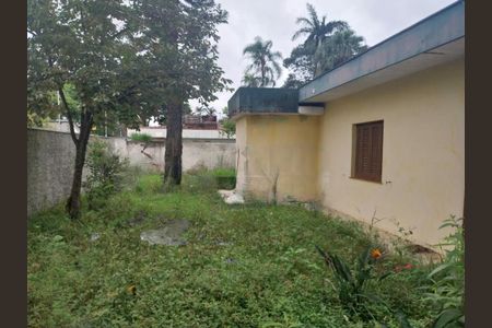 Casa à venda com 238m², 3 quartos e 3 vagas