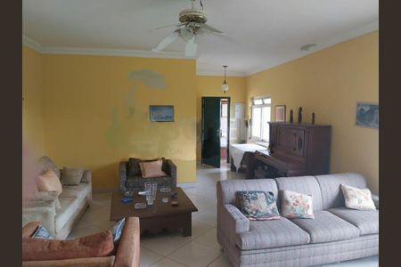 Casa à venda com 3 quartos, 238m² em Interlagos, São Paulo