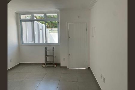 Casa à venda com 3 quartos, 130m² em Campo Belo, São Paulo