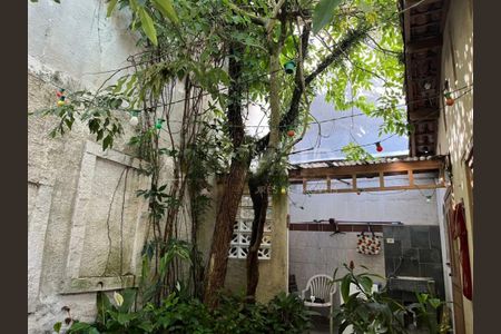 Casa à venda com 4 quartos, 220m² em Chácara Santo Antônio (Zona Sul), São Paulo